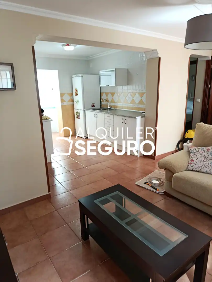 Wohnung zur Miete in Utrera mit Klimaanlage, Terrasse und Möbliert