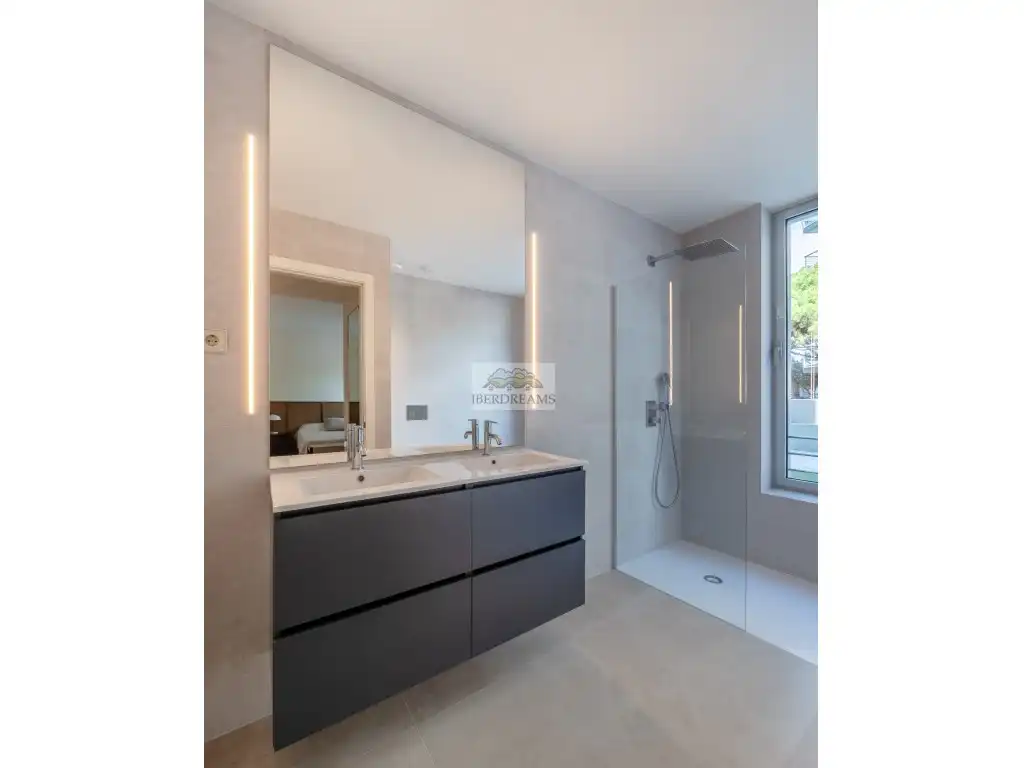 Apartamento con ascensor en venta en Passeig MARITIM 94, imagen 24