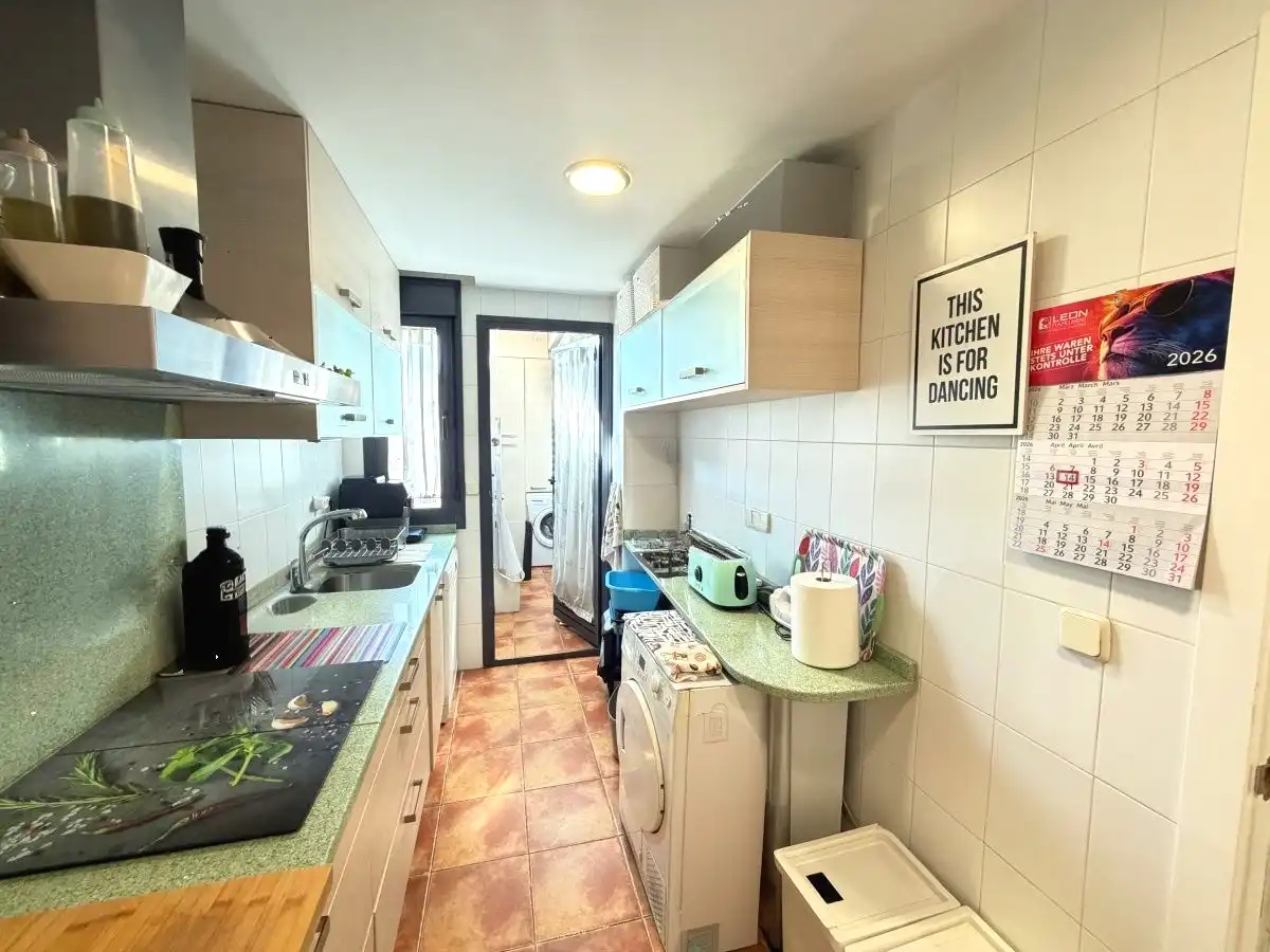 Kitchen of Flat for sale in Madrid  with Heating, Storage room and Community pool