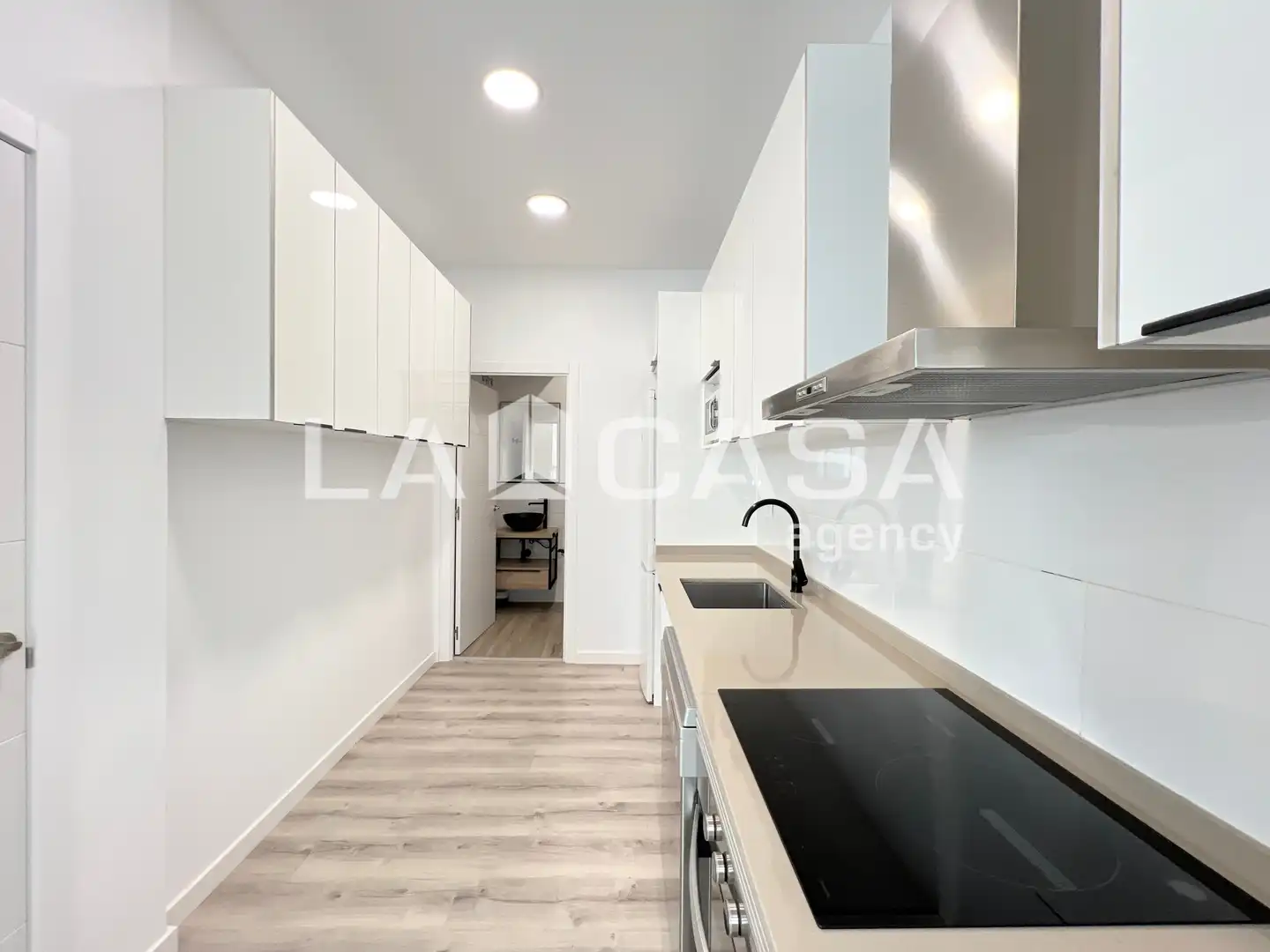 Cuina de Planta baixa en venda en Badalona amb Calefacció