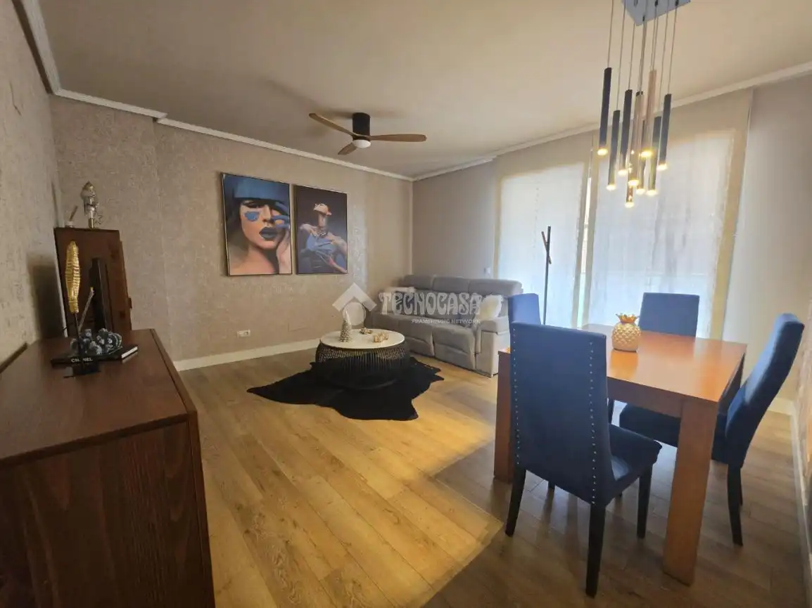 Living room of Flat for sale in Getafe  with Air Conditioner, Heating and Terrace