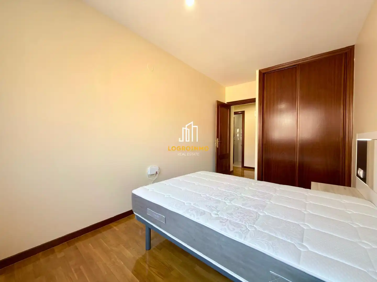 Bedroom of Flat for sale in Lardero  with Heating, Storage room and Furnished