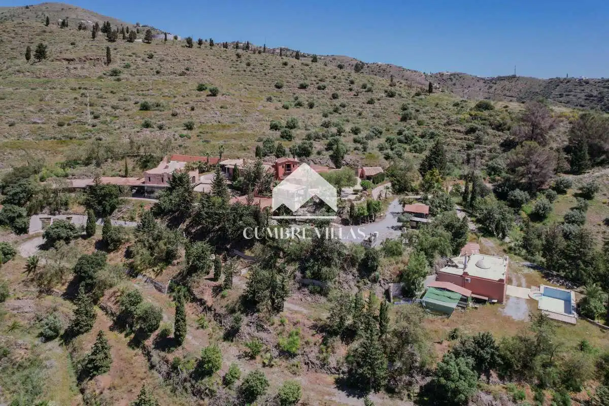 Finca rústica en venta en Almuñécar con Jardín privado, Terraza y Trastero