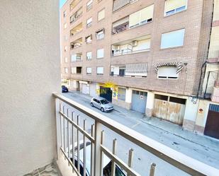 Vista exterior de Apartament de lloguer en Albatera amb Calefacció, Terrassa i Balcó