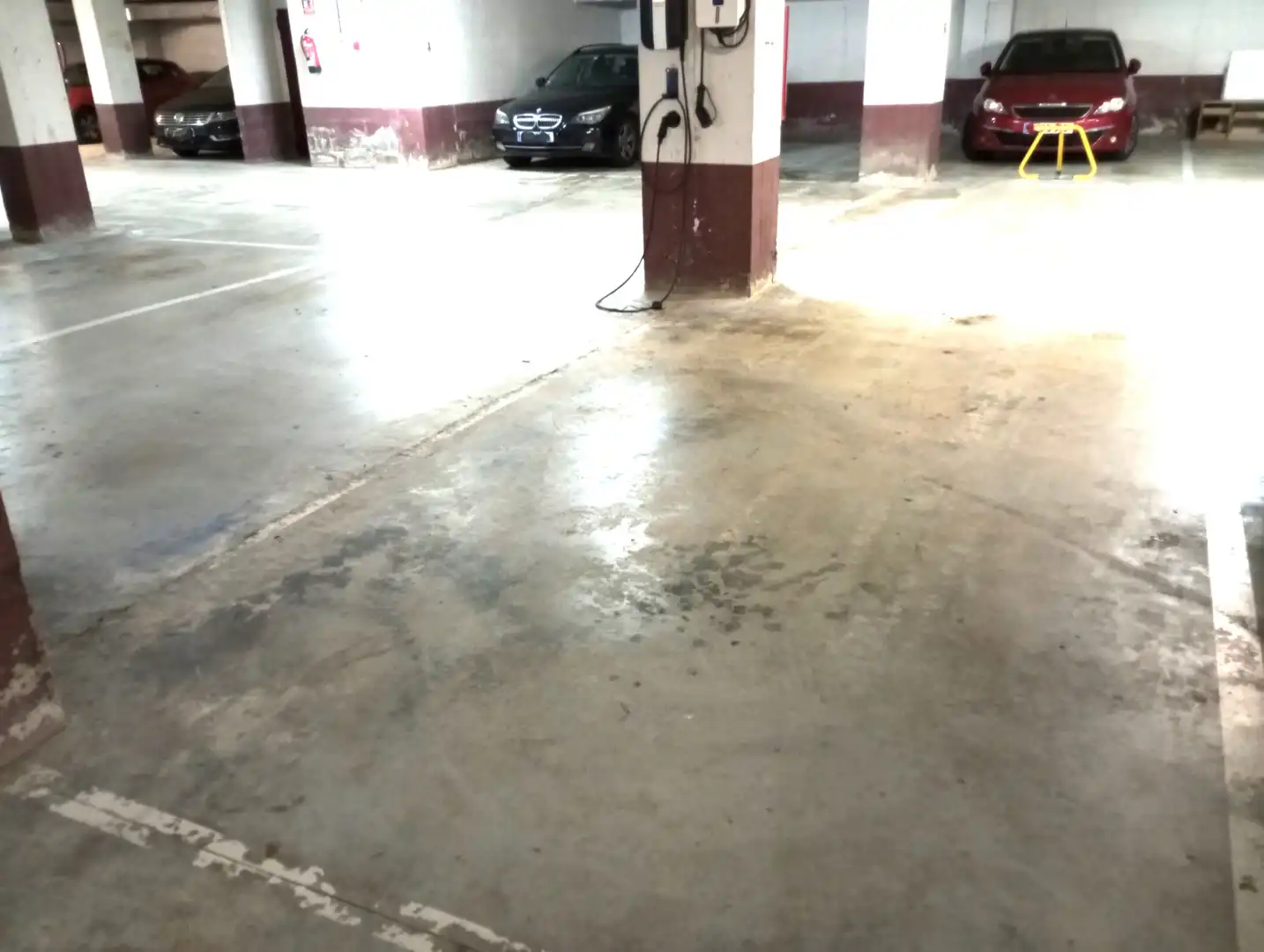 Parking for sale in Donostia-San Sebastián - Louis-L Bonaparte Plaza, imagen 2