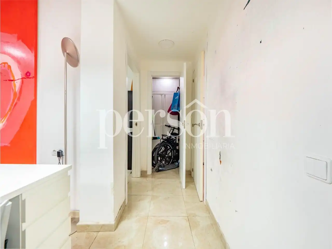 Planta baja en venta en Valencia con Aire acondicionado, Amueblado y Internet