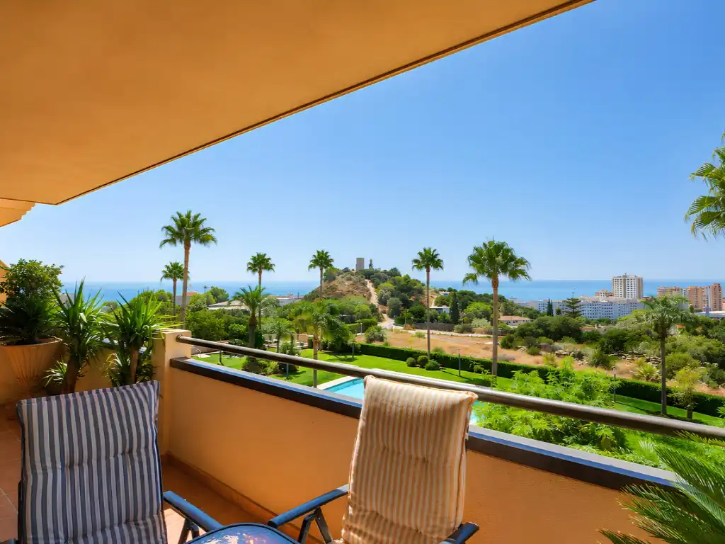 Balcony of Flat for sale in Fuengirola  with Air Conditioner, Private garden and Terrace