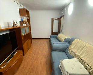 Sala d'estar de Pis en venda en  Madrid Capital amb Terrassa