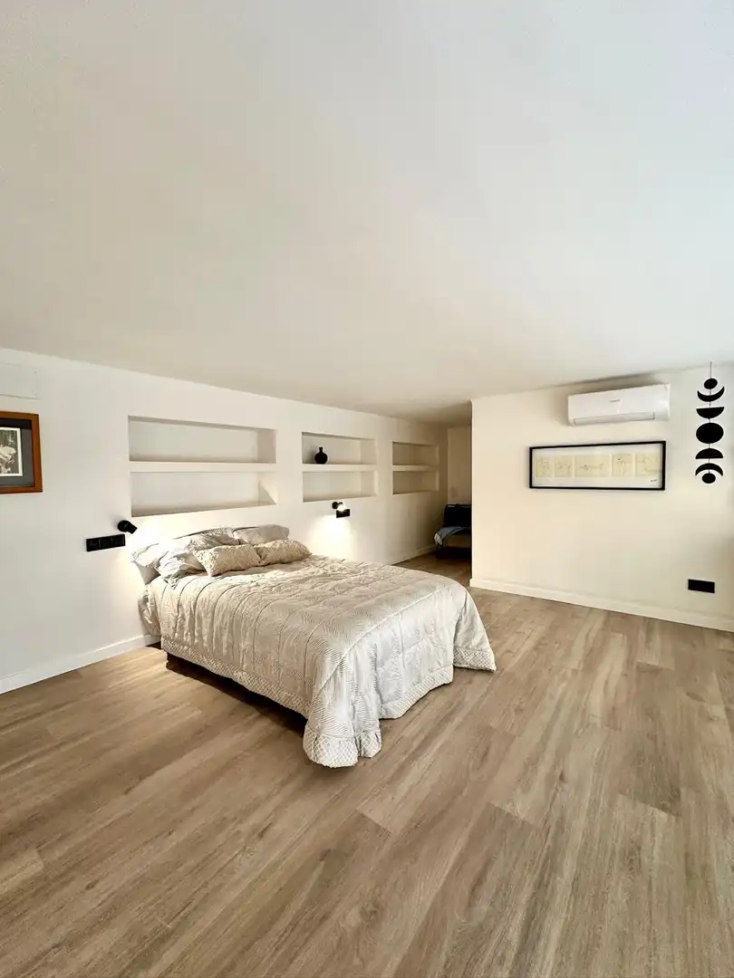 Dormitori de Loft en venda en Montgat amb Aire condicionat i Moblat