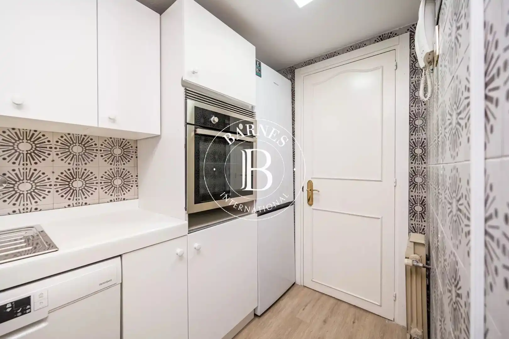 Flat for rent in Madrid  with Air Conditioner, Heating and Private garden