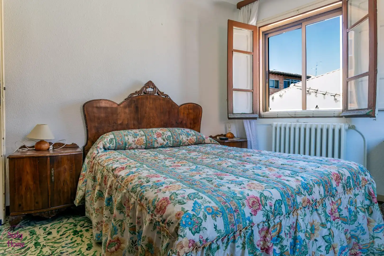 Dormitori de Casa o xalet en venda en Andorra (Teruel) amb Jardí privat, Traster i Moblat
