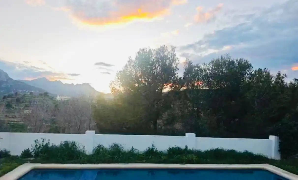 Apartamento con piscina en venta en Zona Pueblo, imagen 2