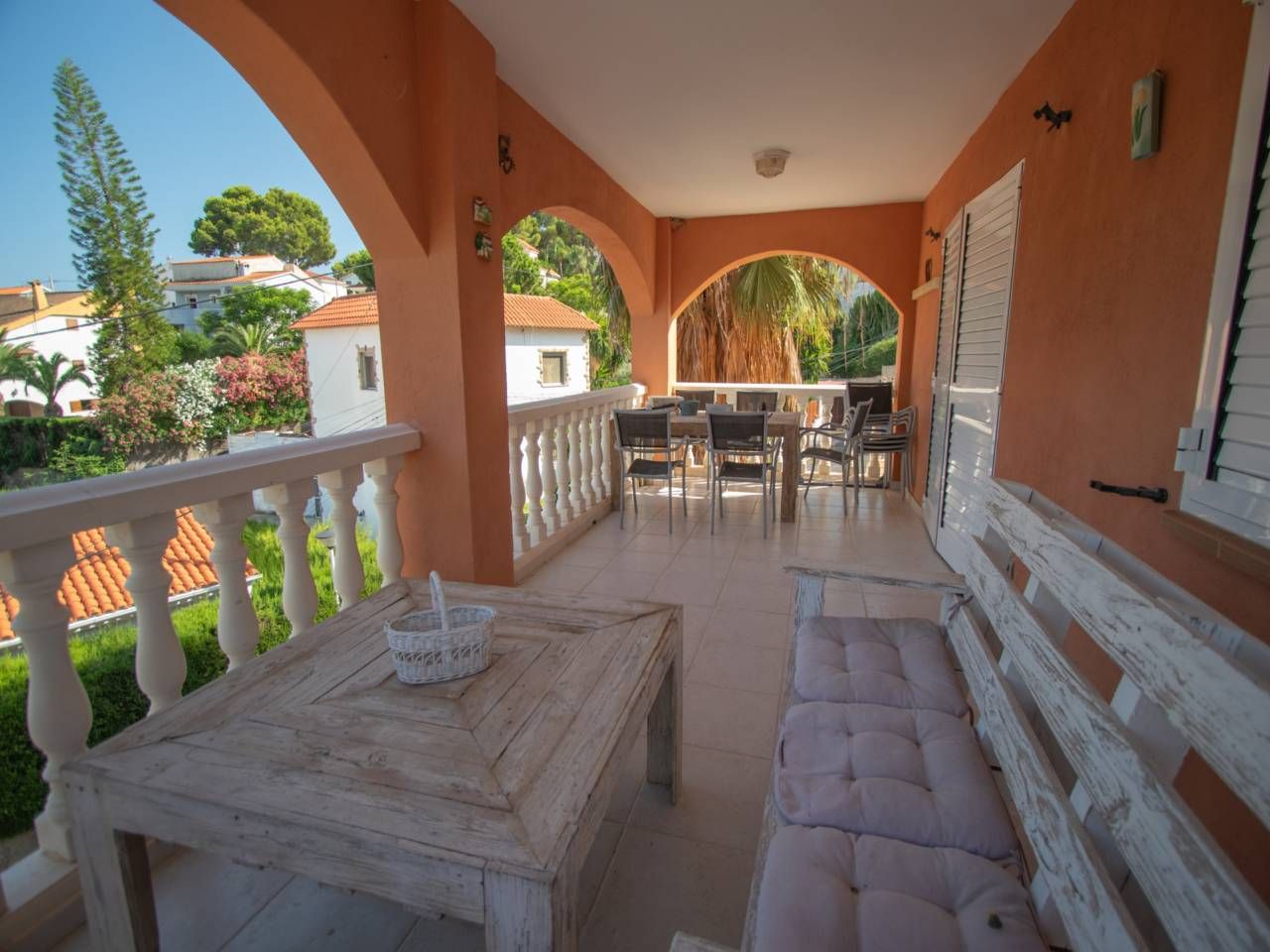 Terrassa de Casa o xalet en venda en Oropesa del Mar / Orpesa amb Jardí privat, Terrassa i Piscina