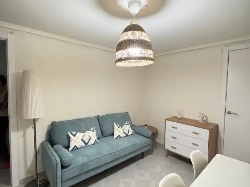 Sala de estar de Piso para compartir en Vila-real con Amueblado y Balcón