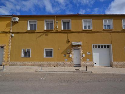 Exterior view of Single-family semi-detached for sale in Gallur  with Terrace