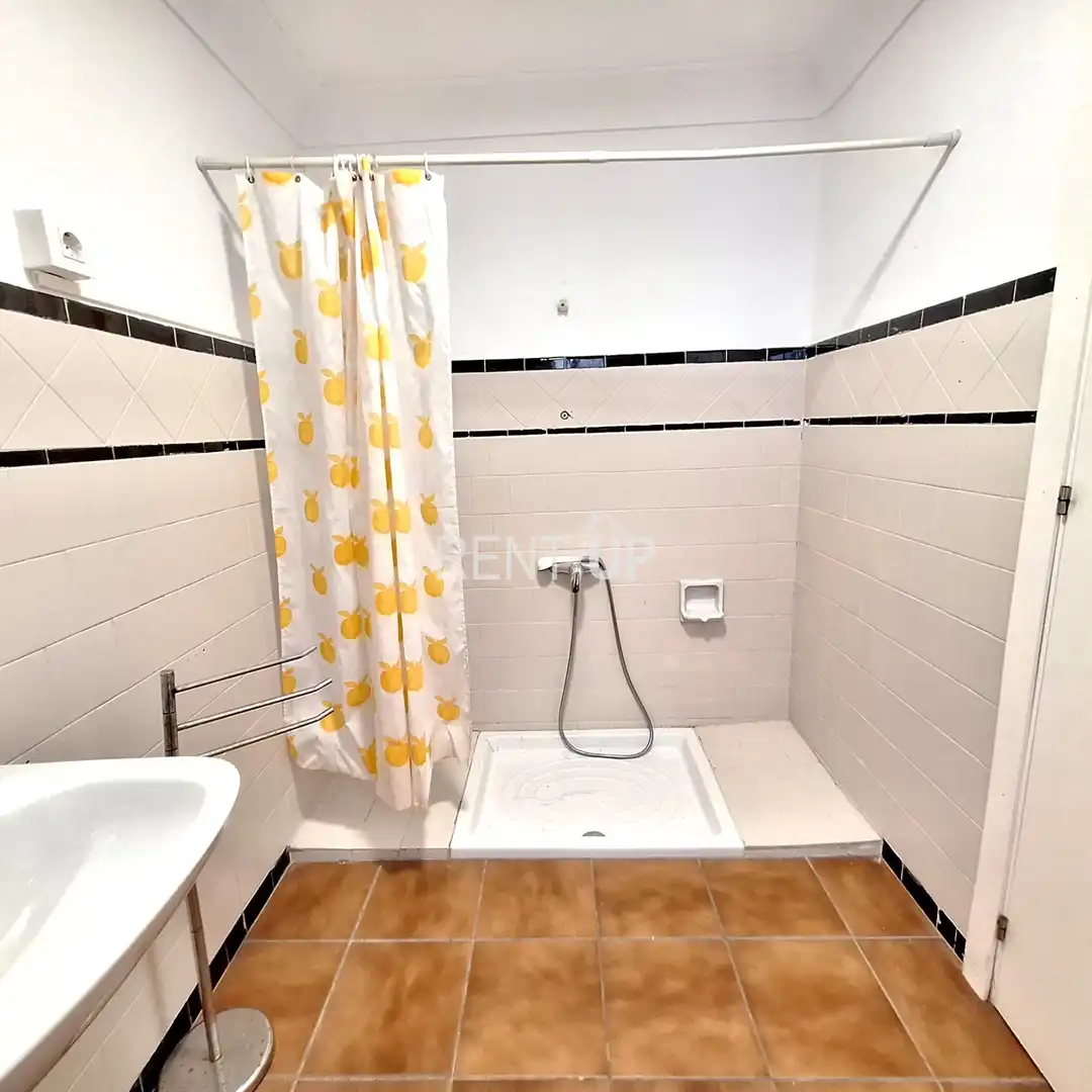 Bany de Casa o xalet en venda en Rotglà i Corbera amb Terrassa, Moblat i Balcó
