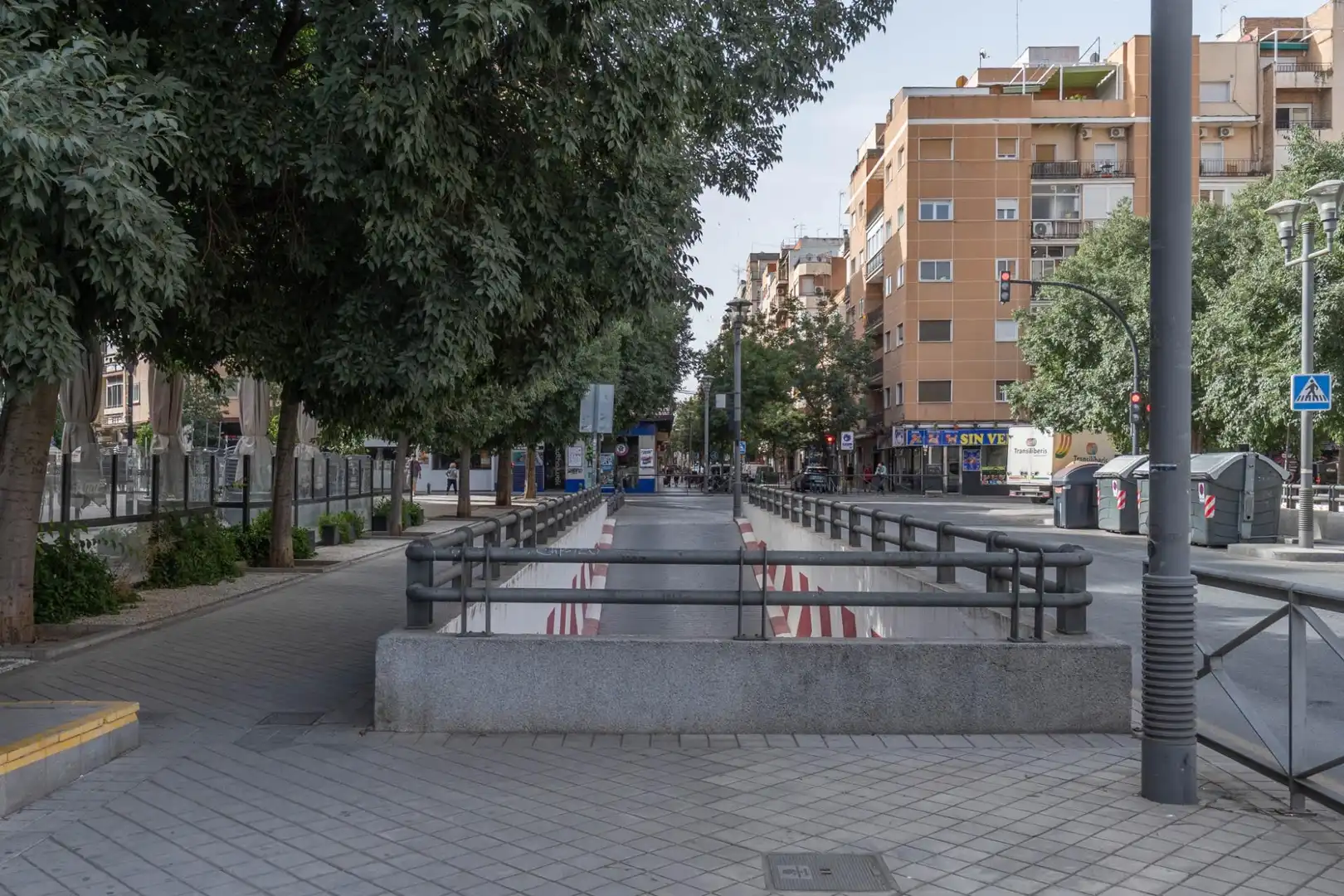 Exterior view of Flat for share in Granada  with Heating and Furnished