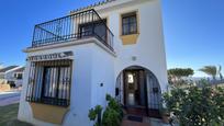 Vista exterior de Casa adosada en venda en Mijas amb Aire condicionat, Calefacció i Piscina