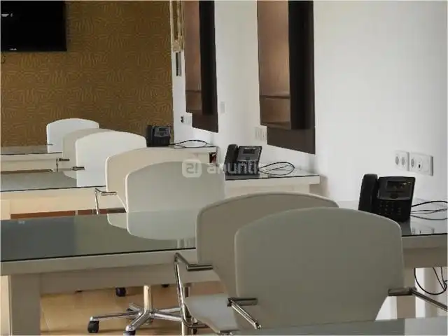 Oficina de lloguer en Melilla