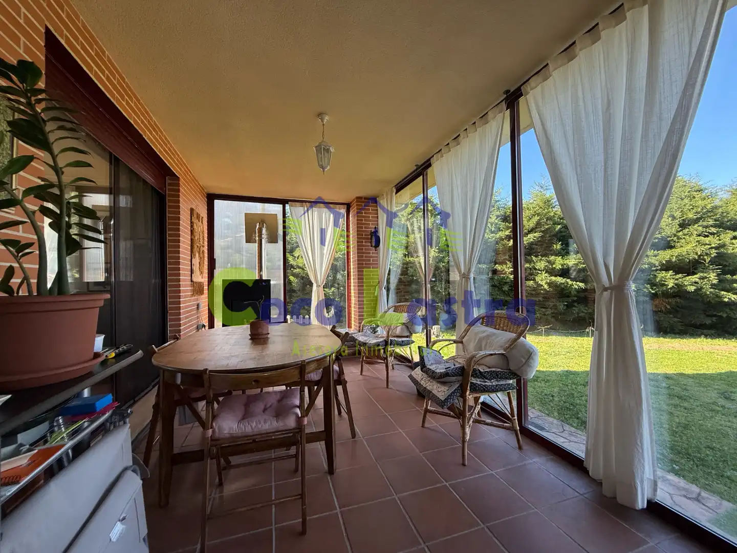 Jardí de Casa o xalet en venda en Carrascal de Barregas amb Aire condicionat, Calefacció i Jardí privat