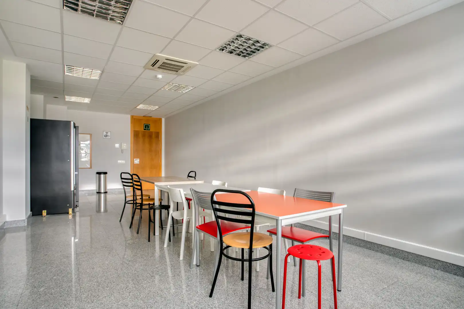 Office space with lift to rent in Aranguren, imagen 5