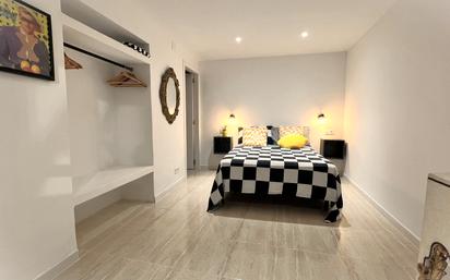 Dormitori de Apartament de lloguer en Alicante / Alacant amb Aire condicionat, Calefacció i Moblat