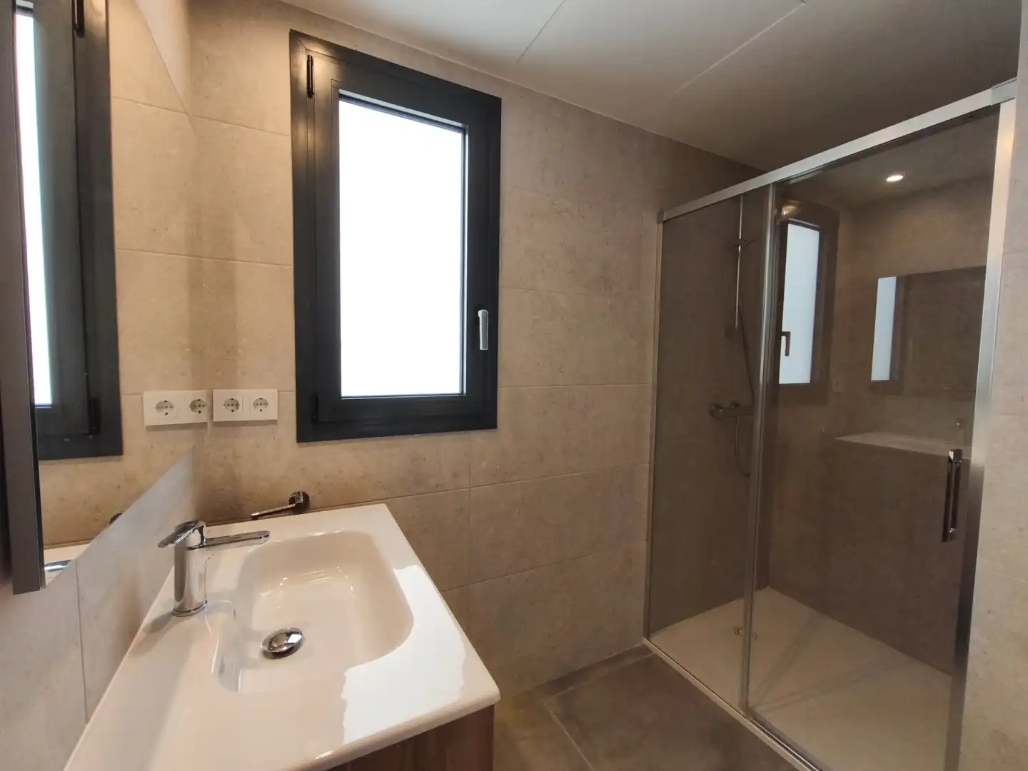 Piso en venta en Cornellà de Llobregat, Barcelona