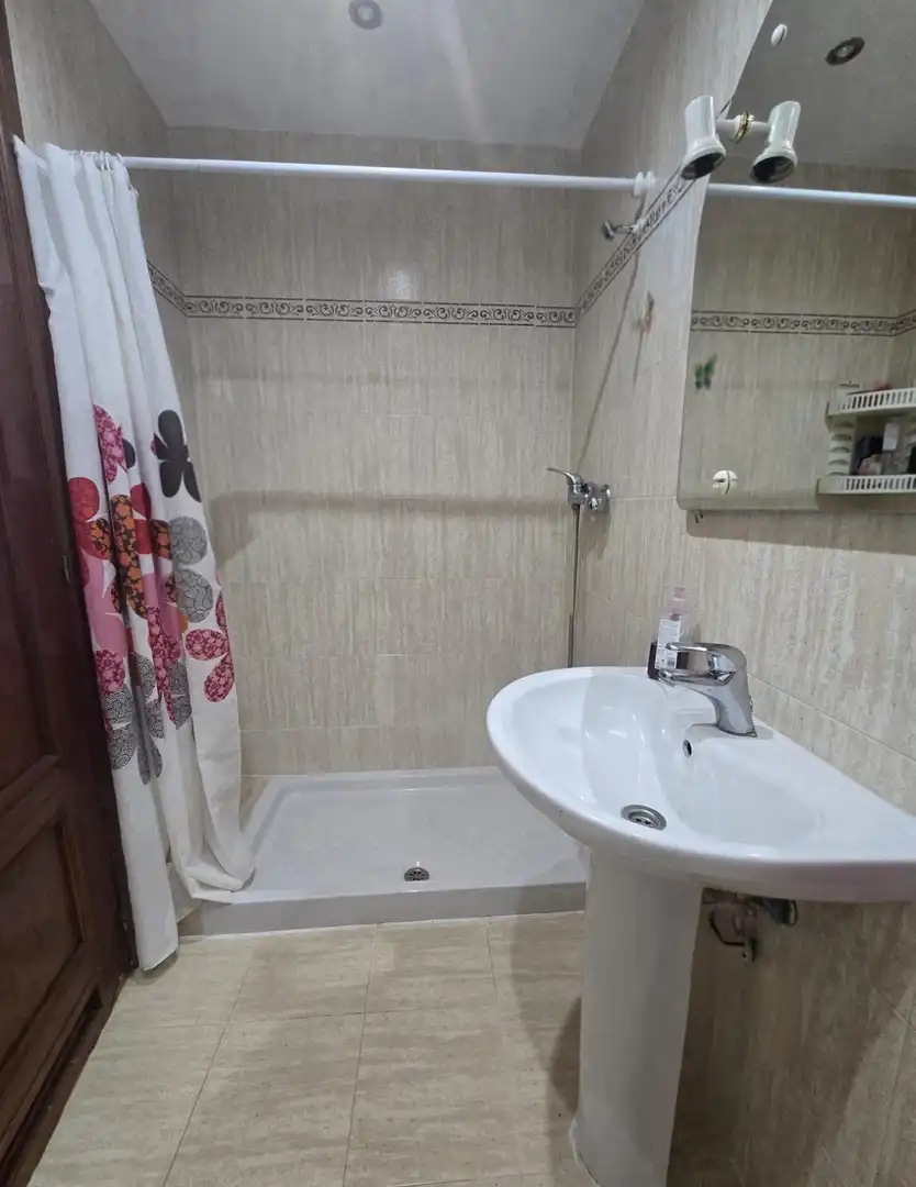 Bany de Pis en venda en Mijas amb Aire condicionat, Jardí privat i Terrassa
