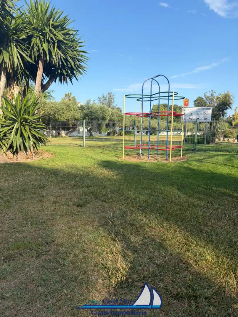 Casa adosada en venda en Cambrils amb Aire condicionat, Calefacció i Jardí privat