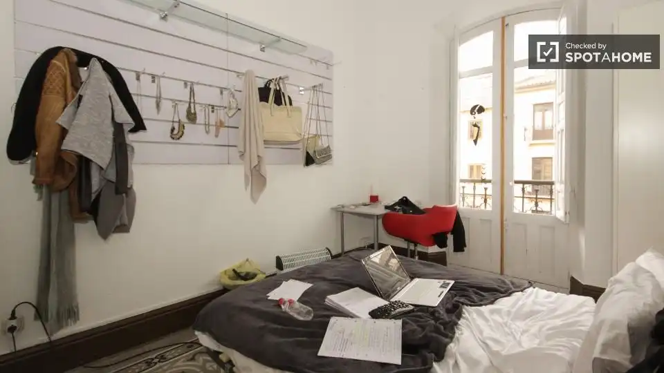 Habitación en Centro - Sagrario