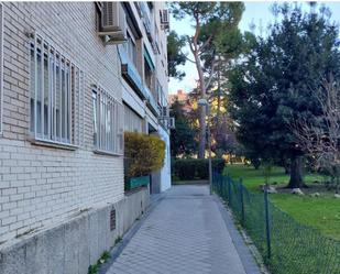 Vista exterior de Pis en venda en  Madrid Capital amb Calefacció, Terrassa i Traster