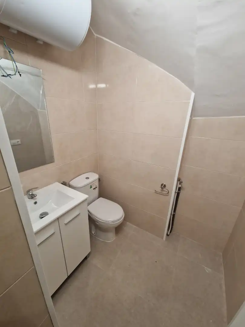 Bathroom of Study for rent in Barcelona