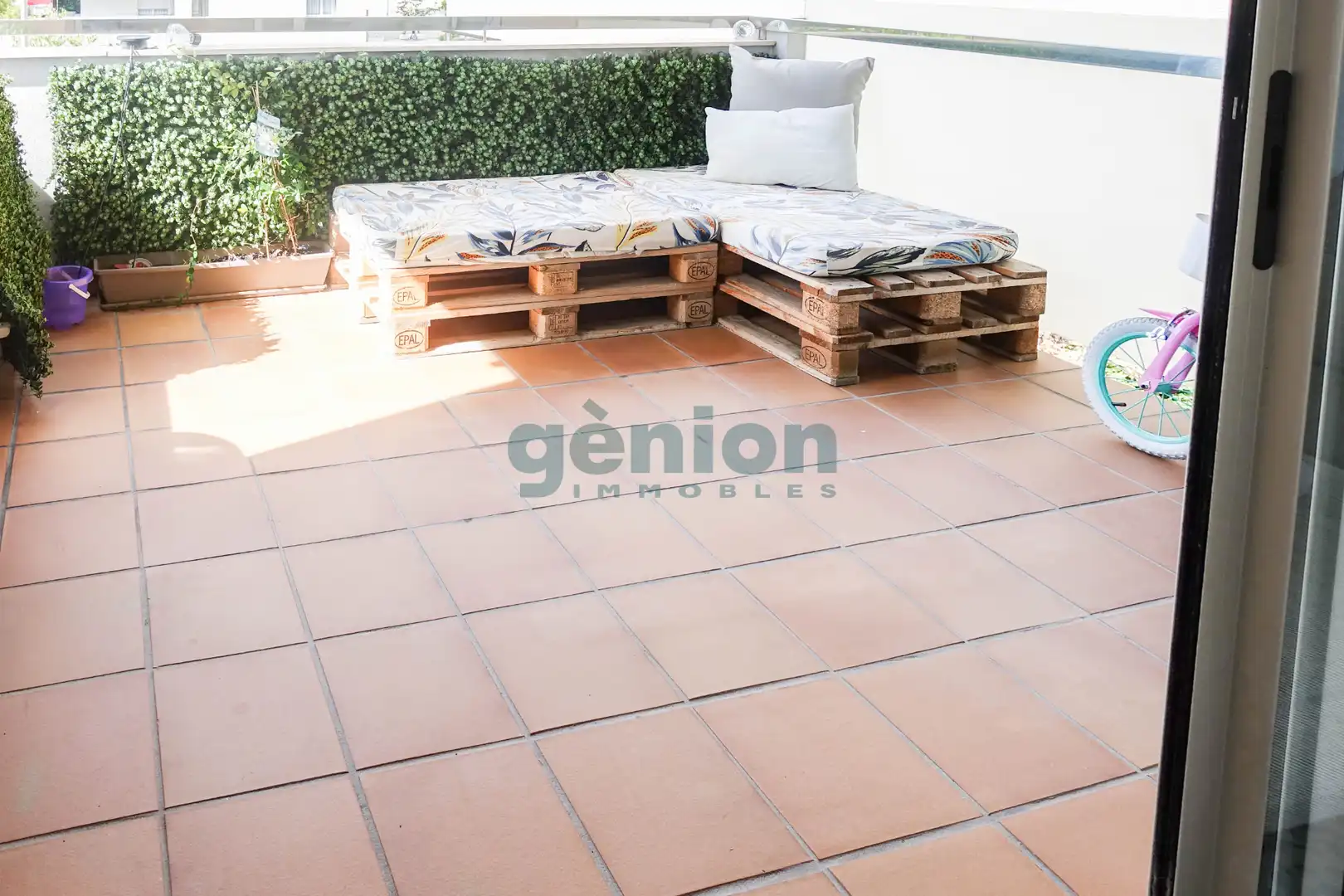Terrace of Flat for sale in Salt  with Air Conditioner, Heating and Terrace