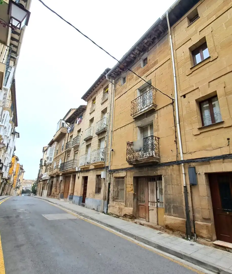 Casa rústica con terraza en venta en Calle Conde de Haro, imagen 4