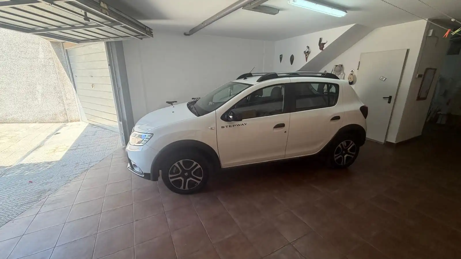 Parking de Casa adosada en venta en El Vendrell con Aire acondicionado, Calefacción y Jardín privado