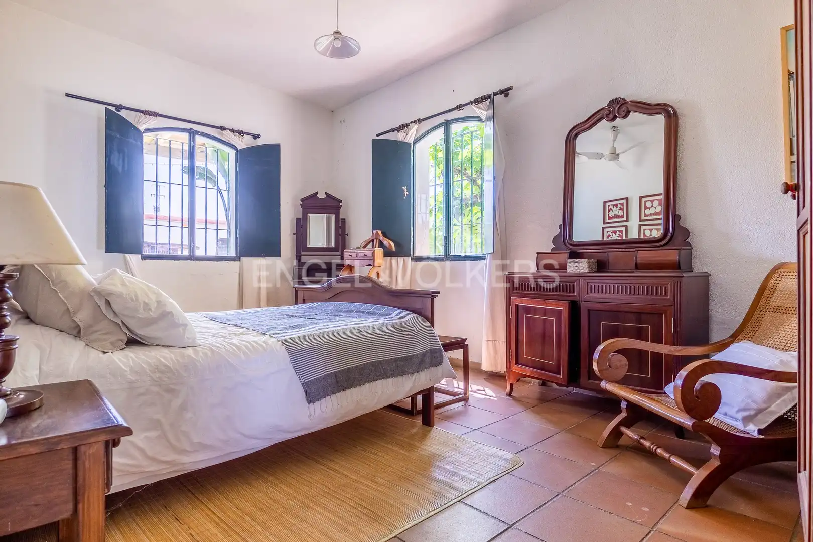 Habitación de Finca rústica en venta en Alcalá del Río con Aire acondicionado, Calefacción y Jardín privado