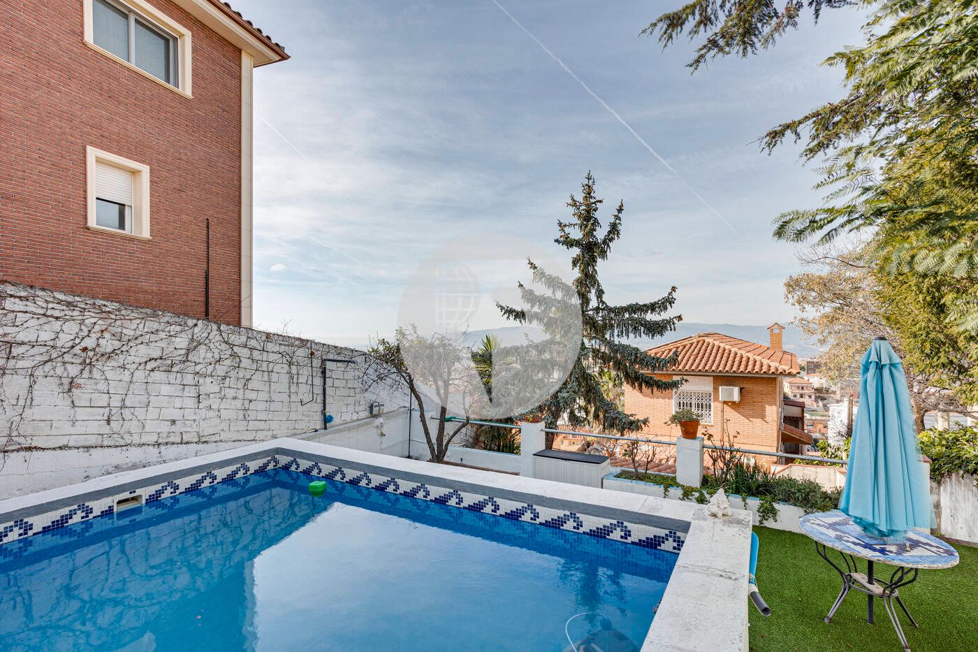Exterior view of House or chalet for sale in Esplugues de Llobregat  with Air Conditioner, Heating and Terrace