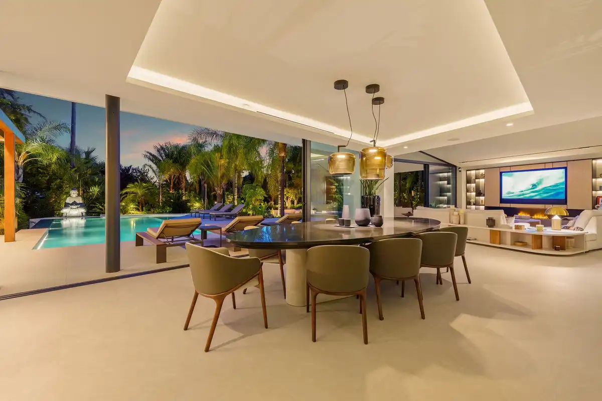 Detached house with pool for sale in Río Real - Los Monteros, imagen 38