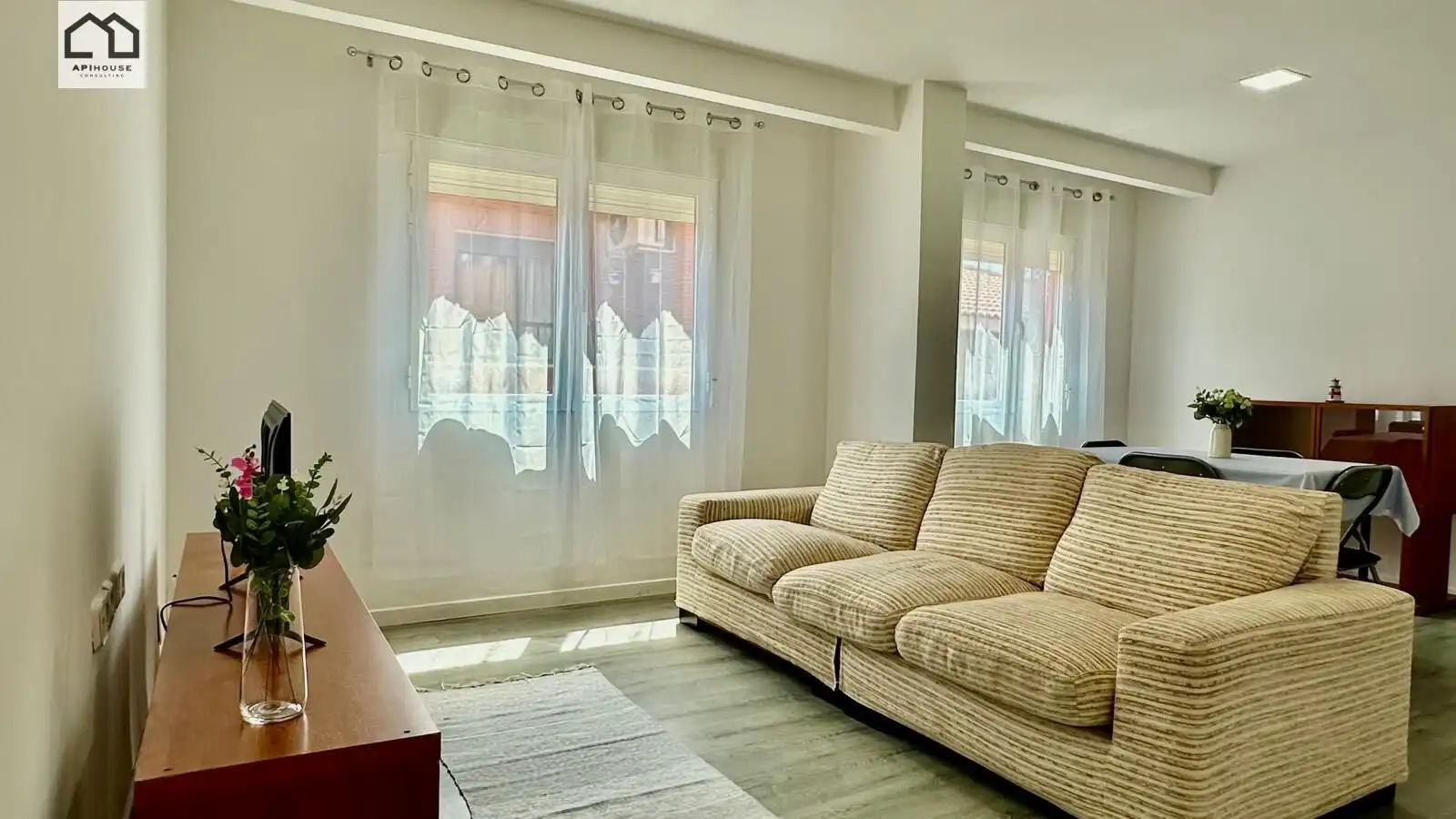 Wohnzimmer von Wohnung zur Miete in Santa Olalla mit Klimaanlage und Heizung