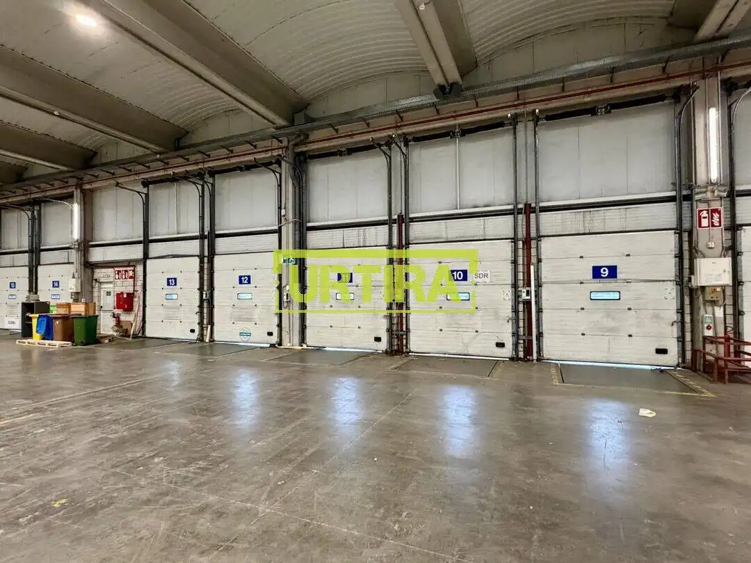 Nave industrial de alquiler en Irun 