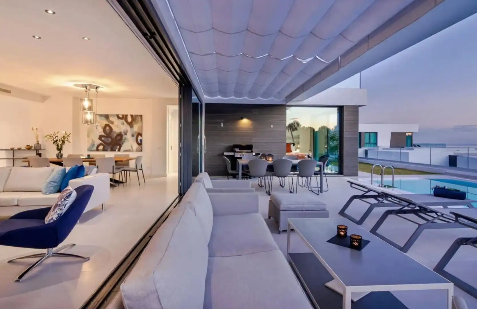 Terrassa de Casa o xalet en venda en Marbella amb Aire condicionat, Jardí privat i Terrassa