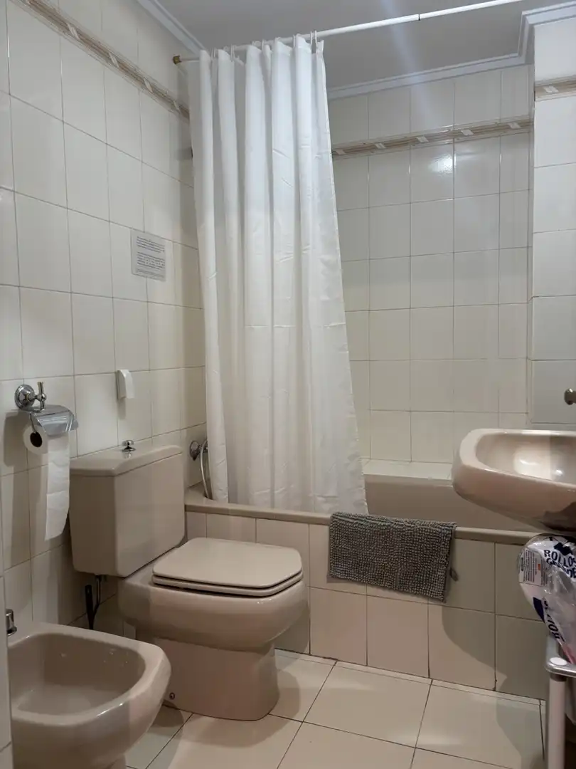 Bathroom of Flat for rent in  Logroño  with Heating, Parquet flooring and Terrace