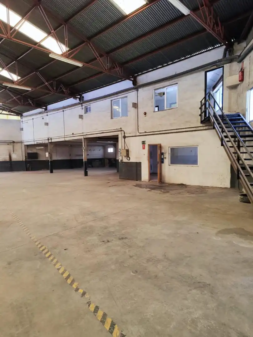 Nau industrial en venda a Calle Gambines 1, imagen 3