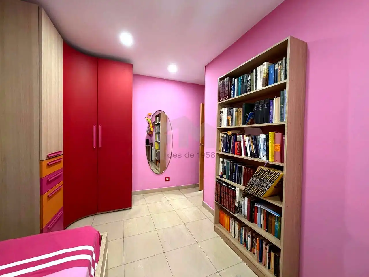 Bedroom of Flat for sale in Barcelona  with Air Conditioner and Balcony