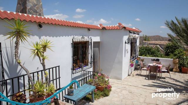 Finca rústica en Venta en Oria