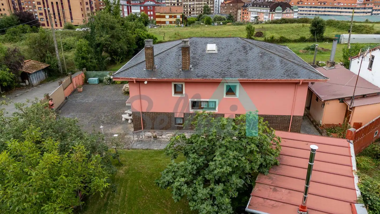 House with garden for sale in Zona Loma del Canto, imagen 5