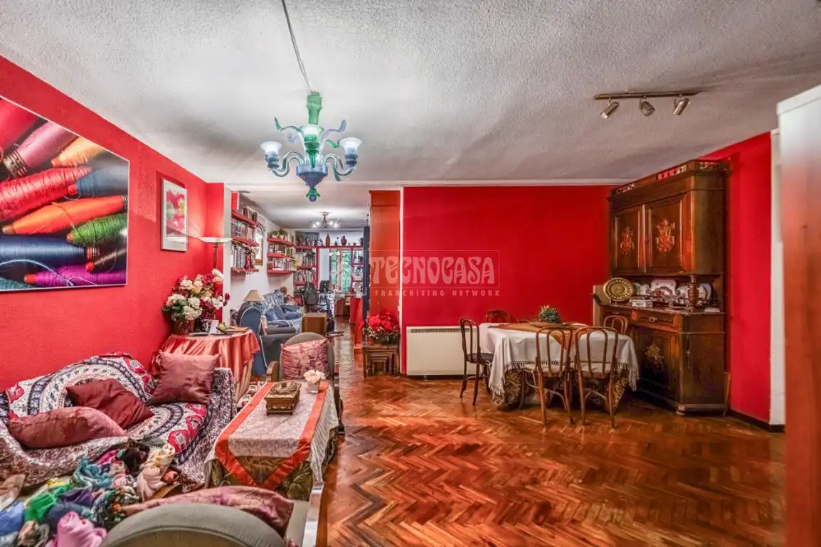 Sala de estar de Piso en venta en Madrid con Parquet y Balcón