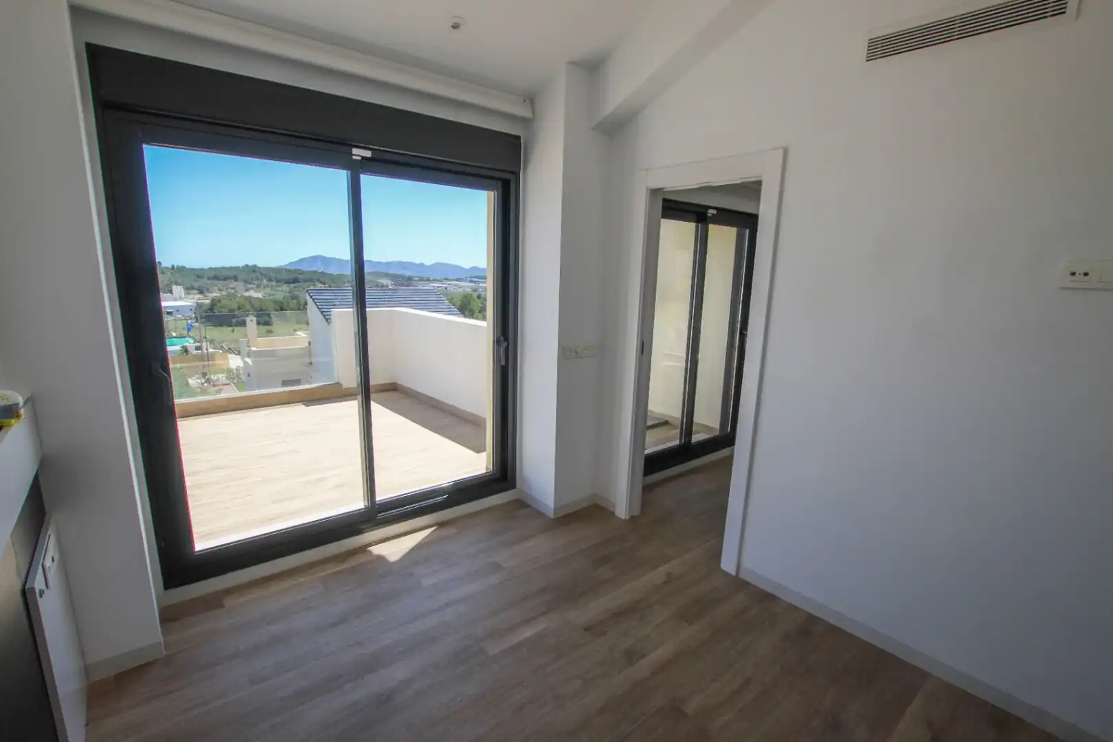 Habitación de Casa o chalet en venta en Polop con Aire acondicionado, Jardín privado y Terraza