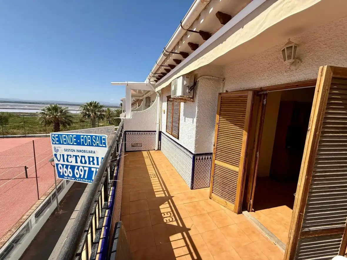 Vista exterior de Apartamento en venta en Santa Pola
