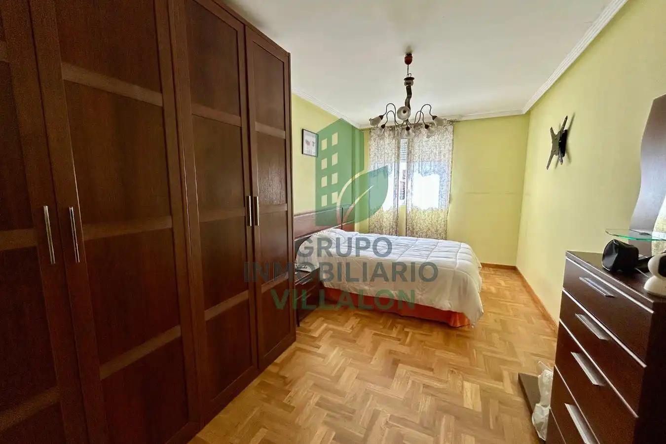 Schlafzimmer von Wohnung zum Verkauf in San Andrés del Rabanedo mit Heizung, Abstellraum und Möbliert